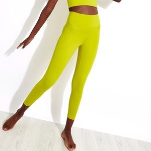 NEW Girlfriend Collective Compressive High Waisted 7/8 Legging in Chartreuse